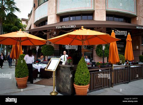 best restaurants near rodeo drive.